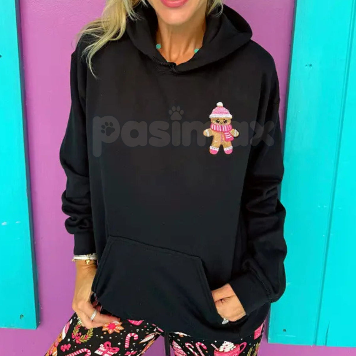 Gingerbread Holiday Charm Embroidered Hoodie – Premium Cozy Christmas Sweatshirt for Gifting