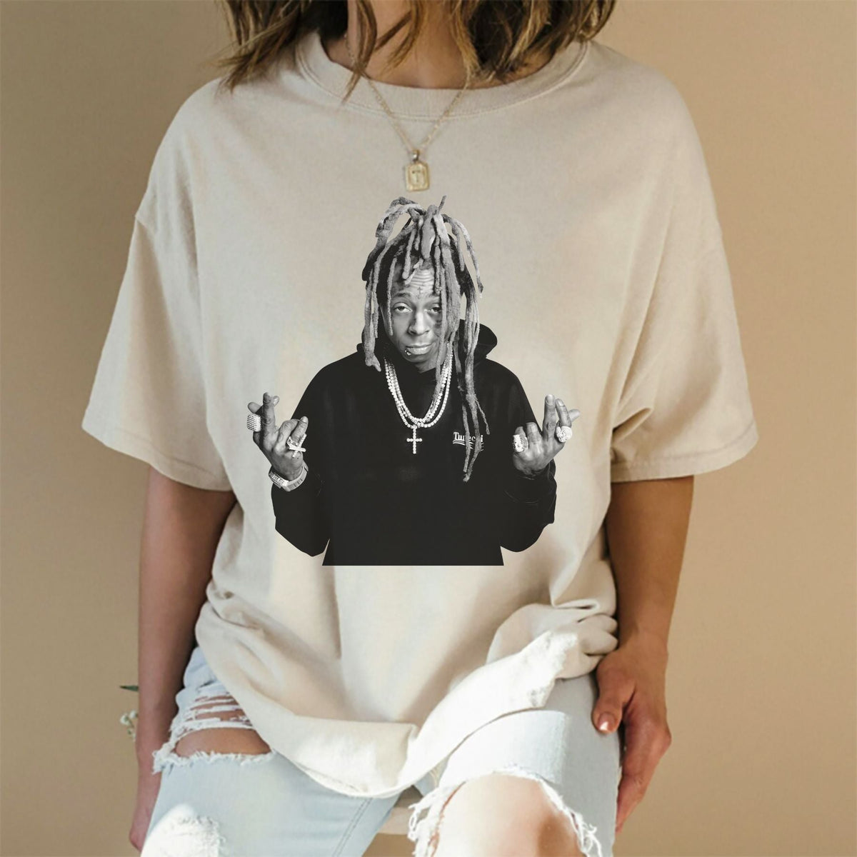 "Mr. Carter" T-Shirt - Iconic Musician & Rapper Tee, Hip-Hop Fan Apparel