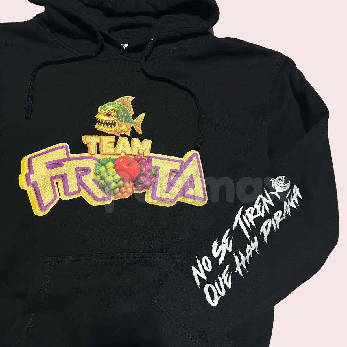 Team Fruta Hoodie – Black, Fruit Logo & Slogan "No Se Tienen Que Hay Piraña" Pullover, Medium Fit Casual Wear, Unisex