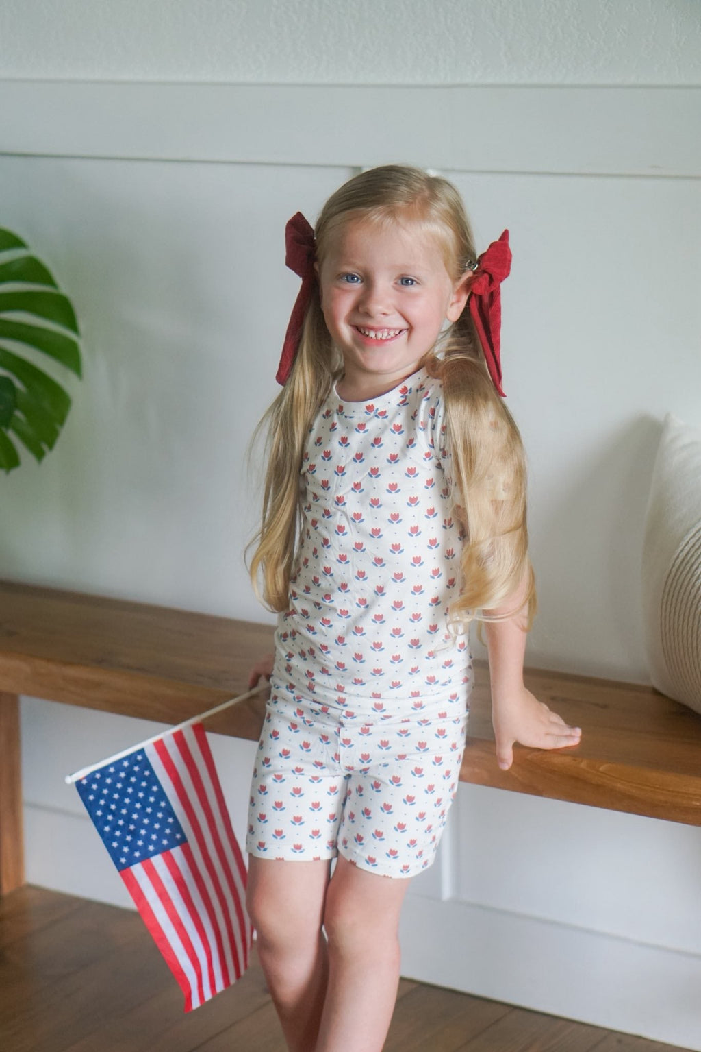 Red White & Blue Tulip 2pc Bamboo Pajamas