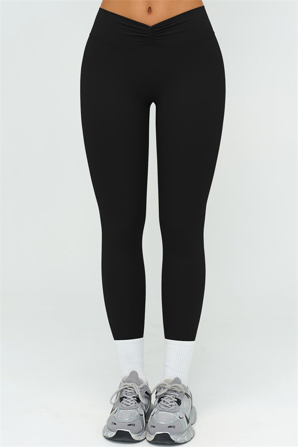 The Lushness V-Back Sports Bra Leggings 2-Piece Set