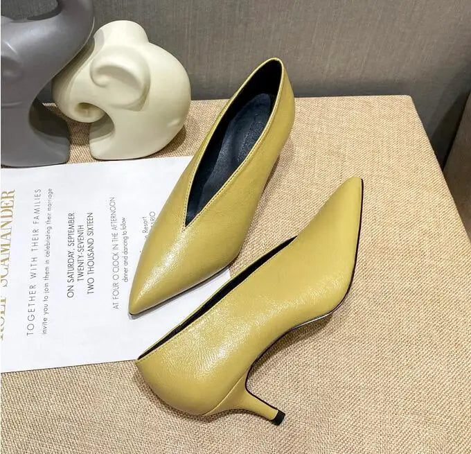 XGRAVITY Sexy Autumn New Designer Vintage Evening Shoes Ladies Fashion Pointed Toe V Cut Woman Shoes High Heel Pumps Sexy C323