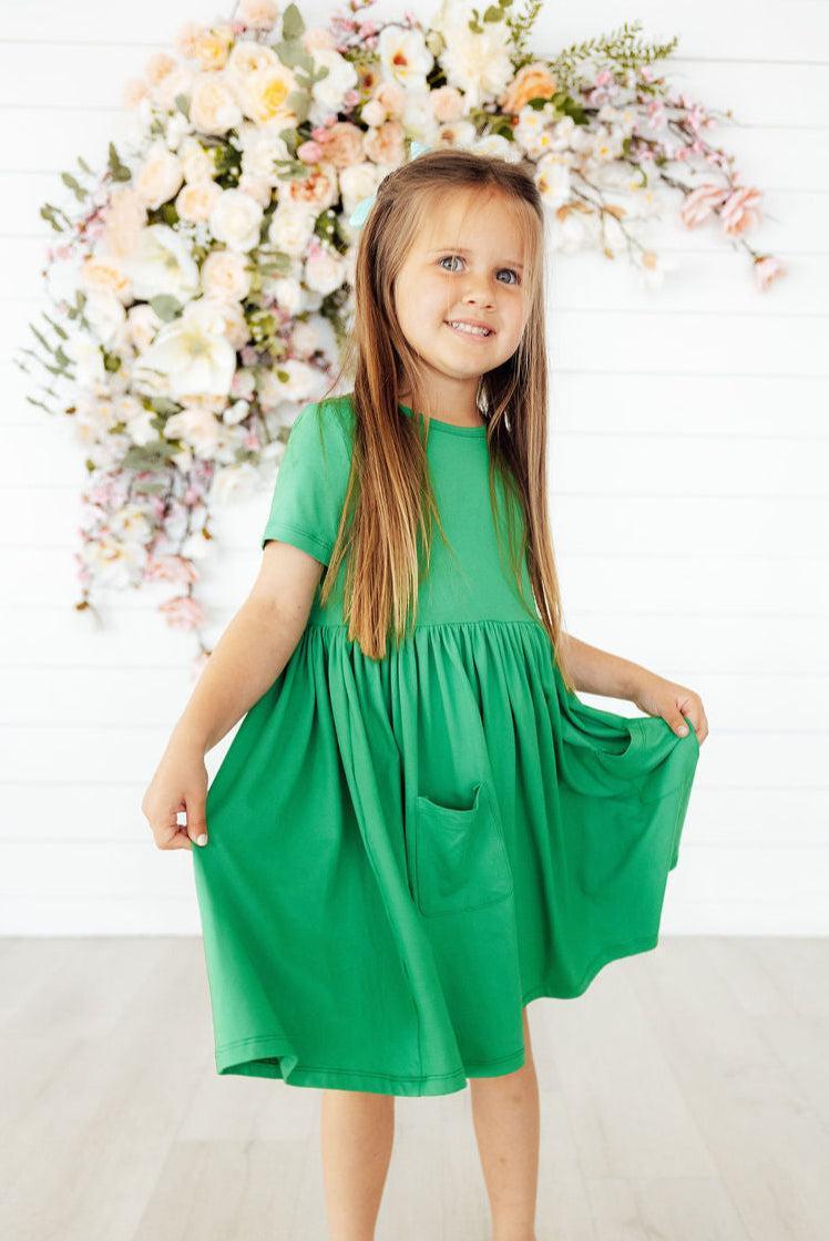 Kelly Green S/S Pocket Twirl Dress