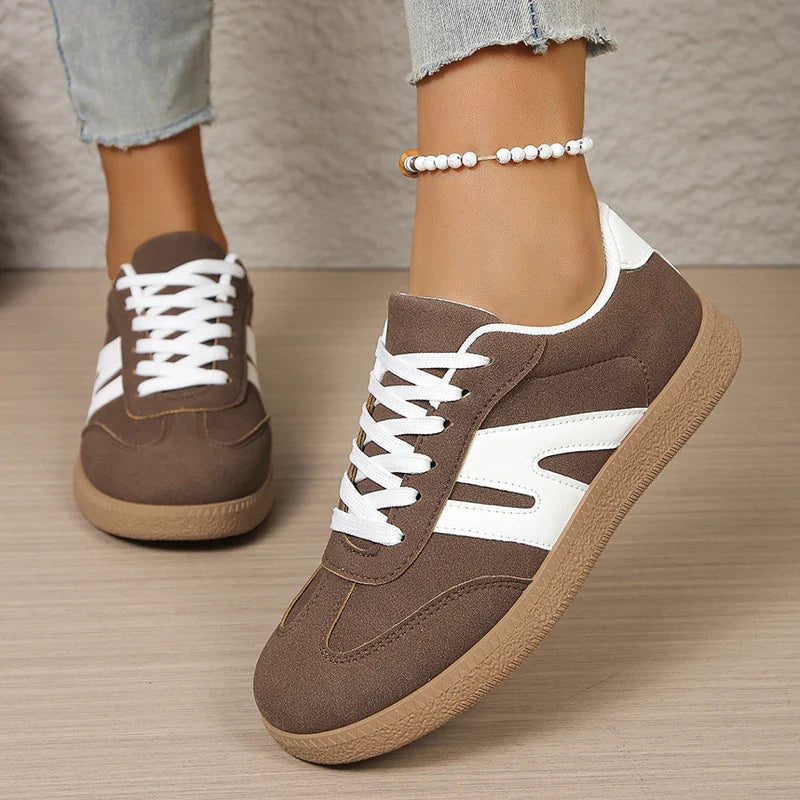 Vintage Low Top Platform Sneakers Women 2026 Spring Faux Suede Flat Heels Casual Shoes Woman Plus Size 43 Cheap Tennis Shoes