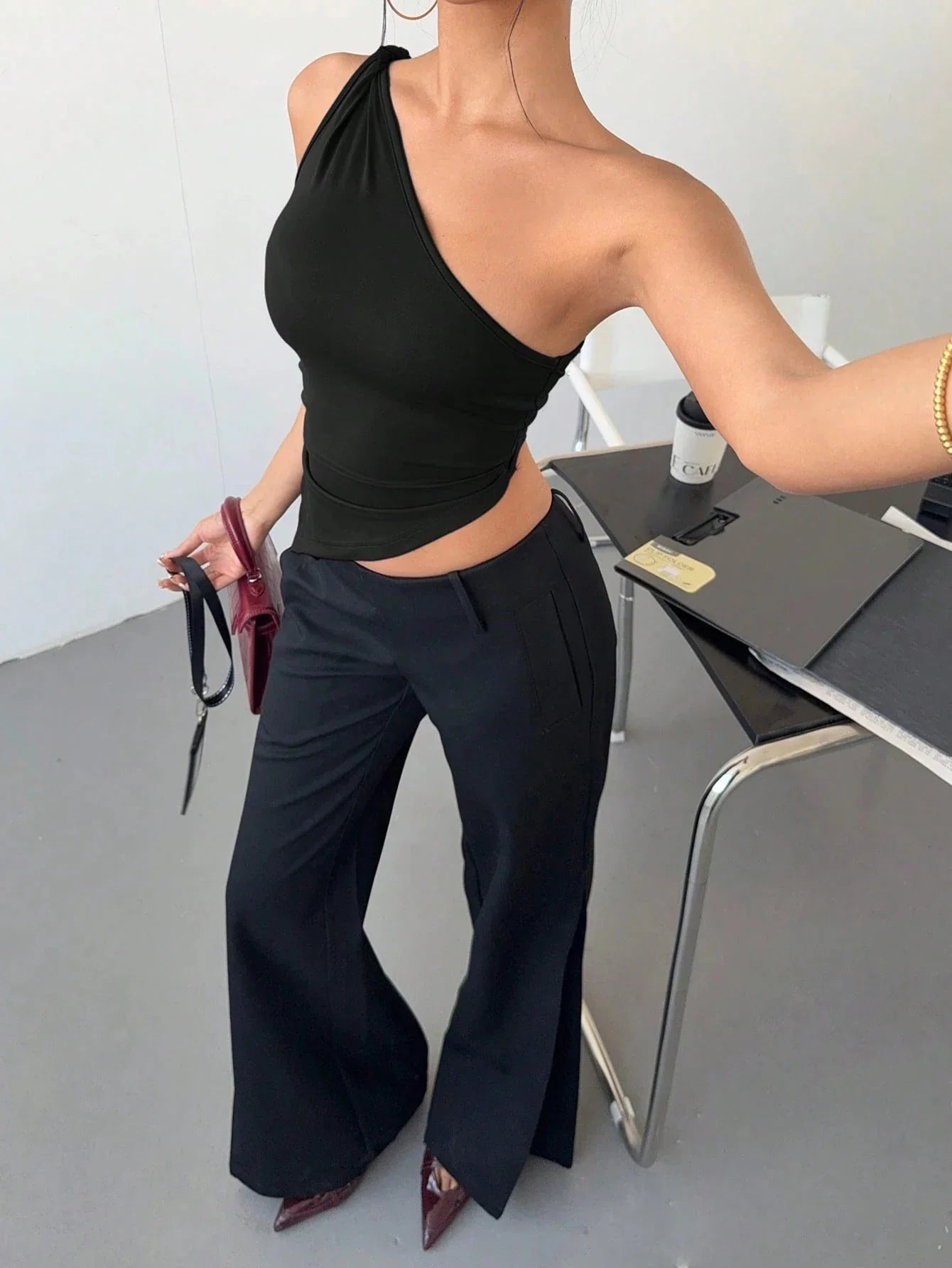 Women's Sexy One Shoulder Asymmetry Hem Crop Top Shoulder Knot Desigh Backless Slim Fit Cami Top streetwear 2025 Summer