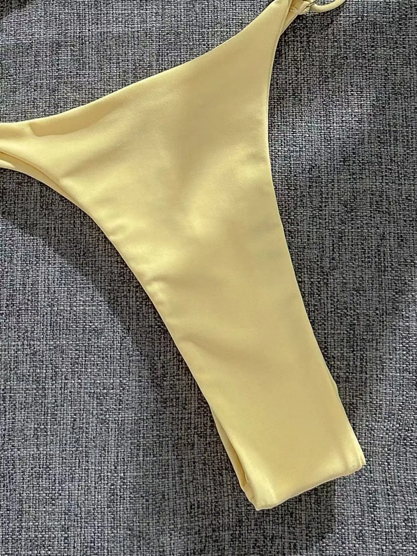 Sexy Pearls Strap Micro Bikini 2026 Women Yellow Halter Push Up Bra Pleate Thong Swimsuit Beach Bathing Suit Vacation Swimwear