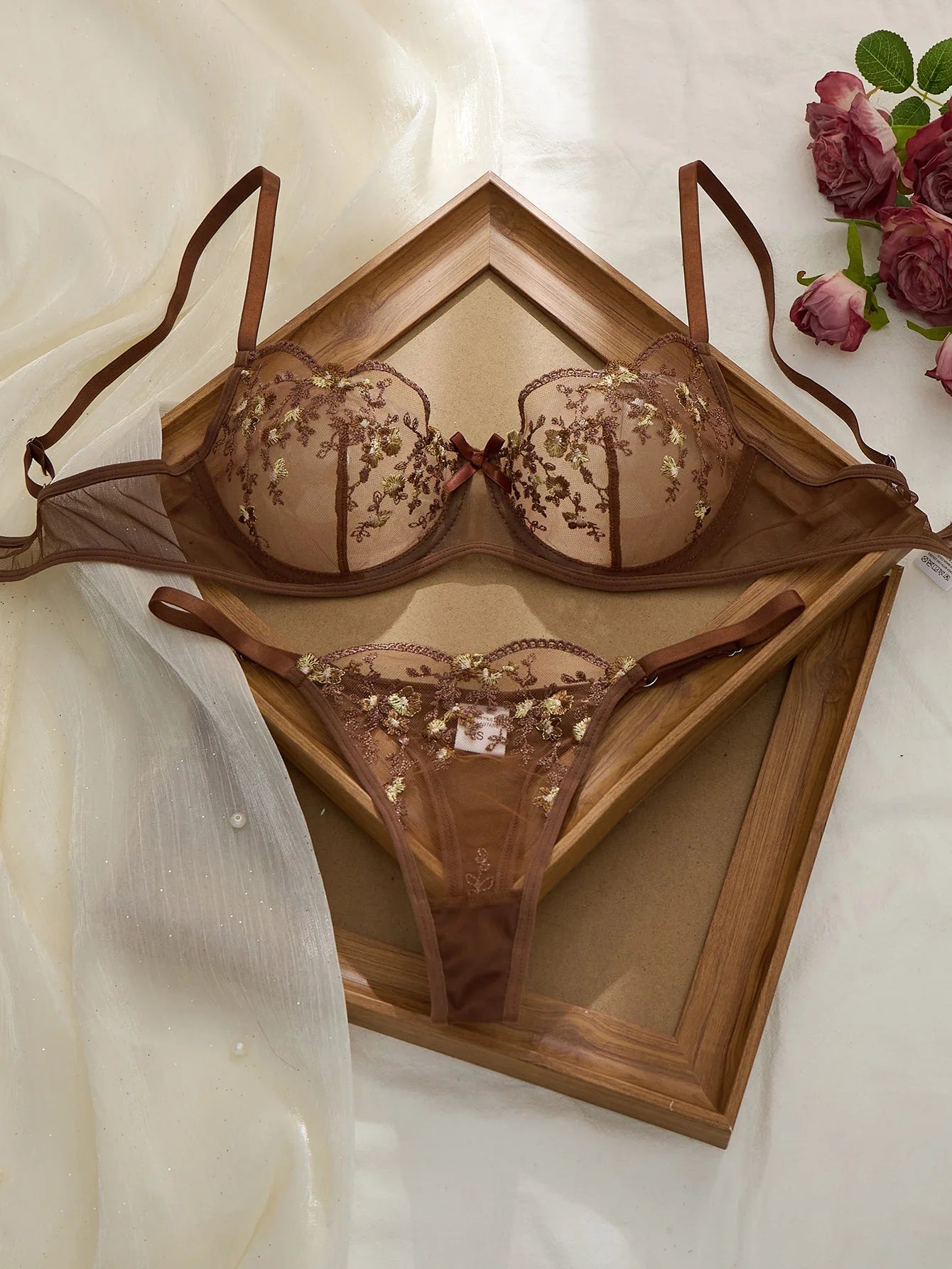 Ladies Classic Black Blue Floral Print Ultra-Thin Bra And Panties Set Elegant Underwear Combo for Women
