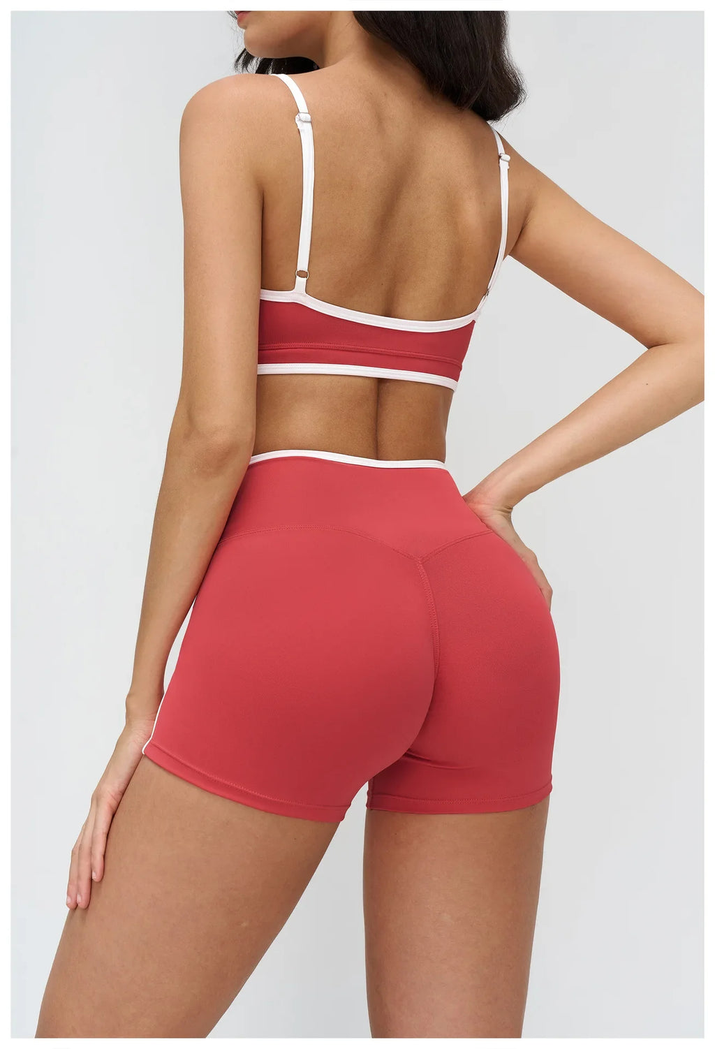 Women Bra Shockproof Gym Top Women Underwear Thin Strap Halter Sports Bras Scrunch Push-up Workout Yoga Tank Tops Women's Clothe