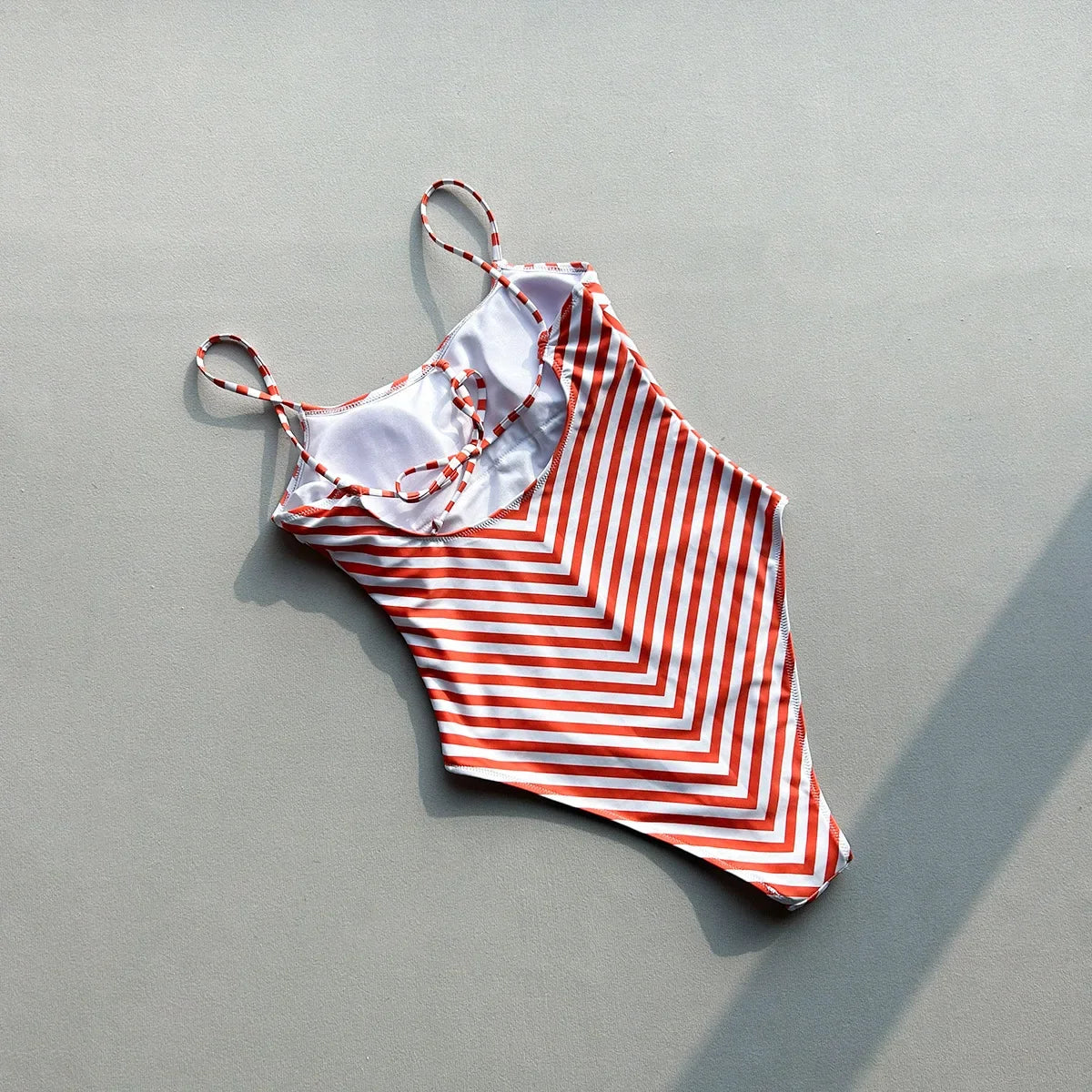 Vintage Red Striped One Piece Swimsuit 2026 Summer Push Up Padded Backless Bikini Beach Bathing Suit Pool Tummy Control Swimwear