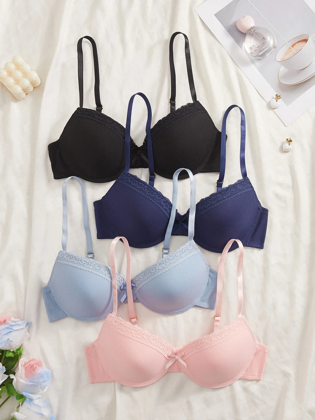 4Pcs Daily Lace Trim Women's Underwear Set Rib Knit Push up Underwire Bra Airy & Stylish Women's Bra