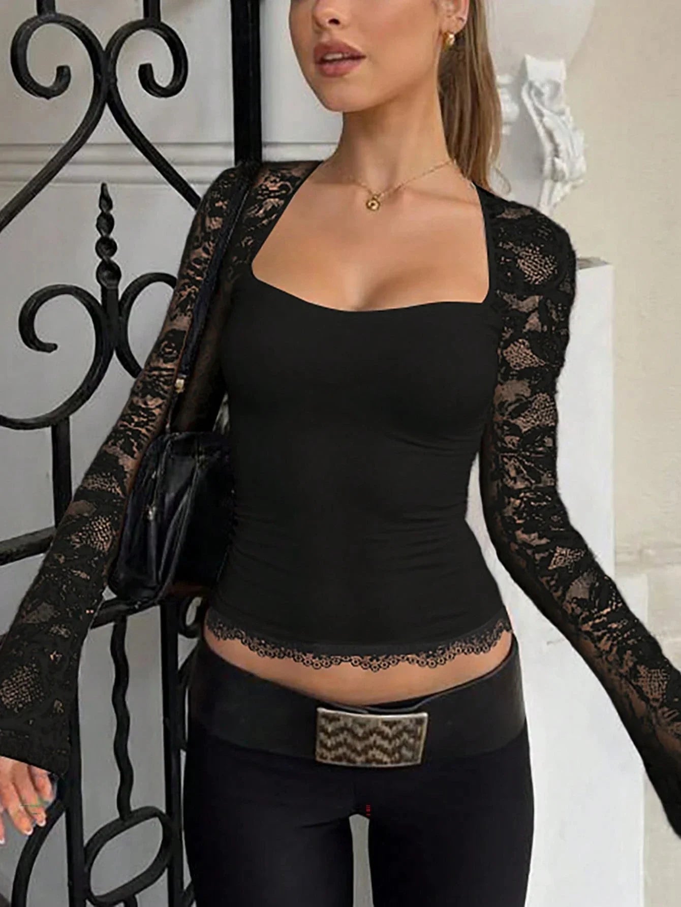 Women's Sexy Lace Patchwork Square Collar Flare Sleeve T-Shirt Elegant Slim Fit Long Sleeve Cropped Top Spring/Fall 2026