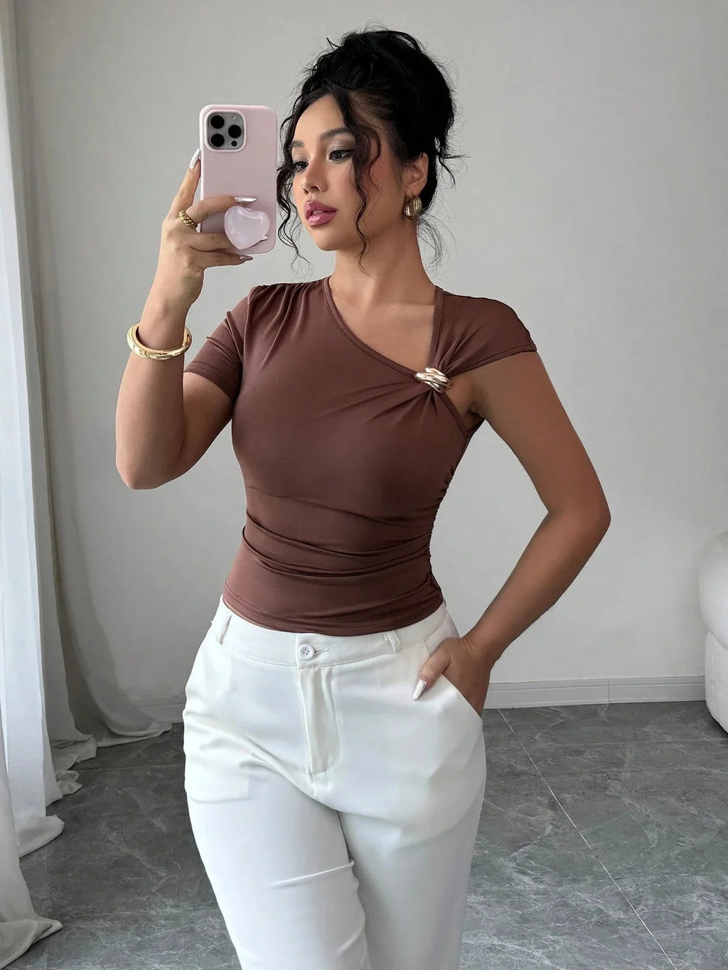 Women's Spring/Summer Trendy Sleeveless Asymmetrical Neckline Metal Decoration One-Piece Minimalist Slim Fit Casual Vest