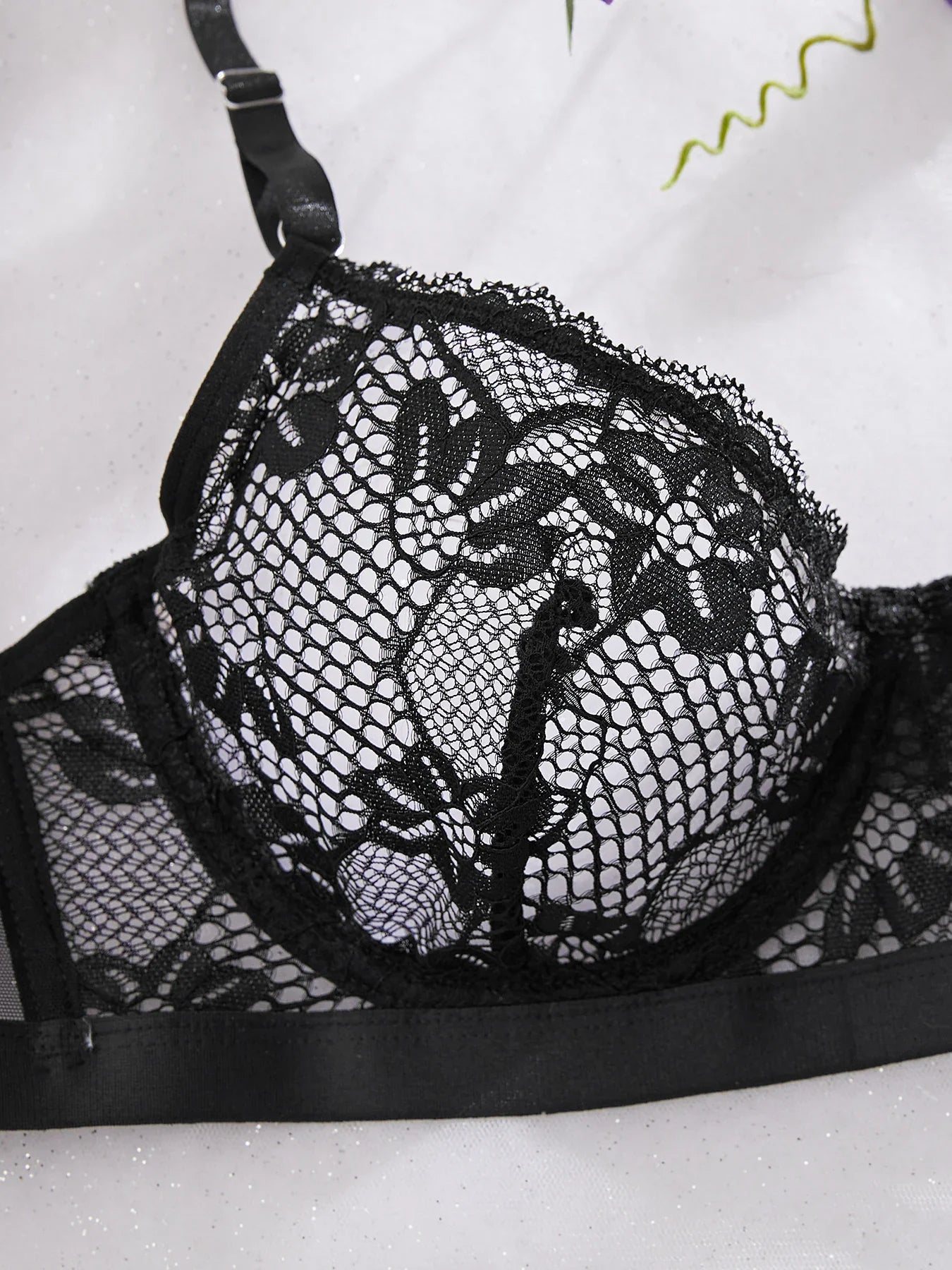 “Women's Black Lace Bra and Thong Set - Sexy Sheer Underwire Lingerie, Floral Embroidery, Seductive Nightwear”