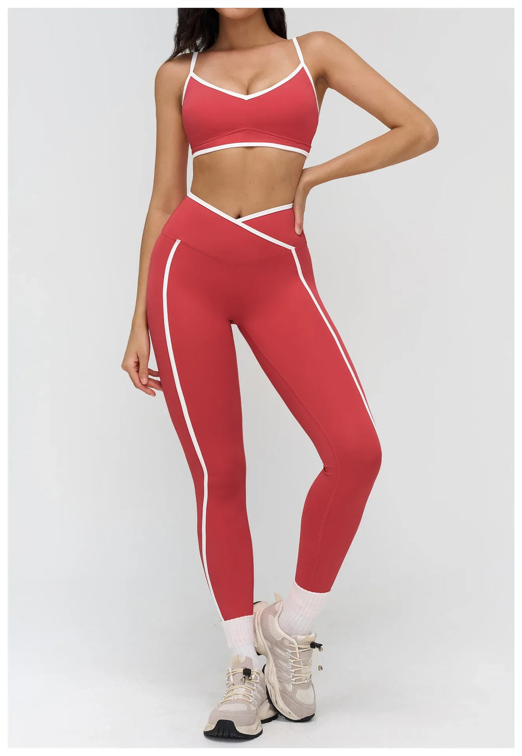 Women Bra Shockproof Gym Top Women Underwear Thin Strap Halter Sports Bras Scrunch Push-up Workout Yoga Tank Tops Women's Clothe