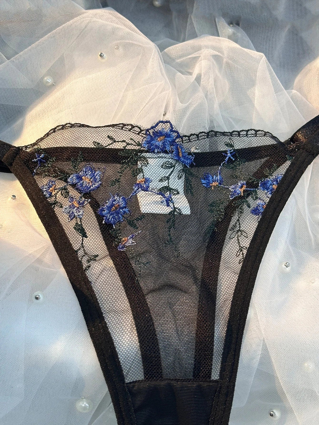 Ladies Classic Black Blue Floral Print Ultra-Thin Bra And Panties Set Elegant Underwear Combo for Women