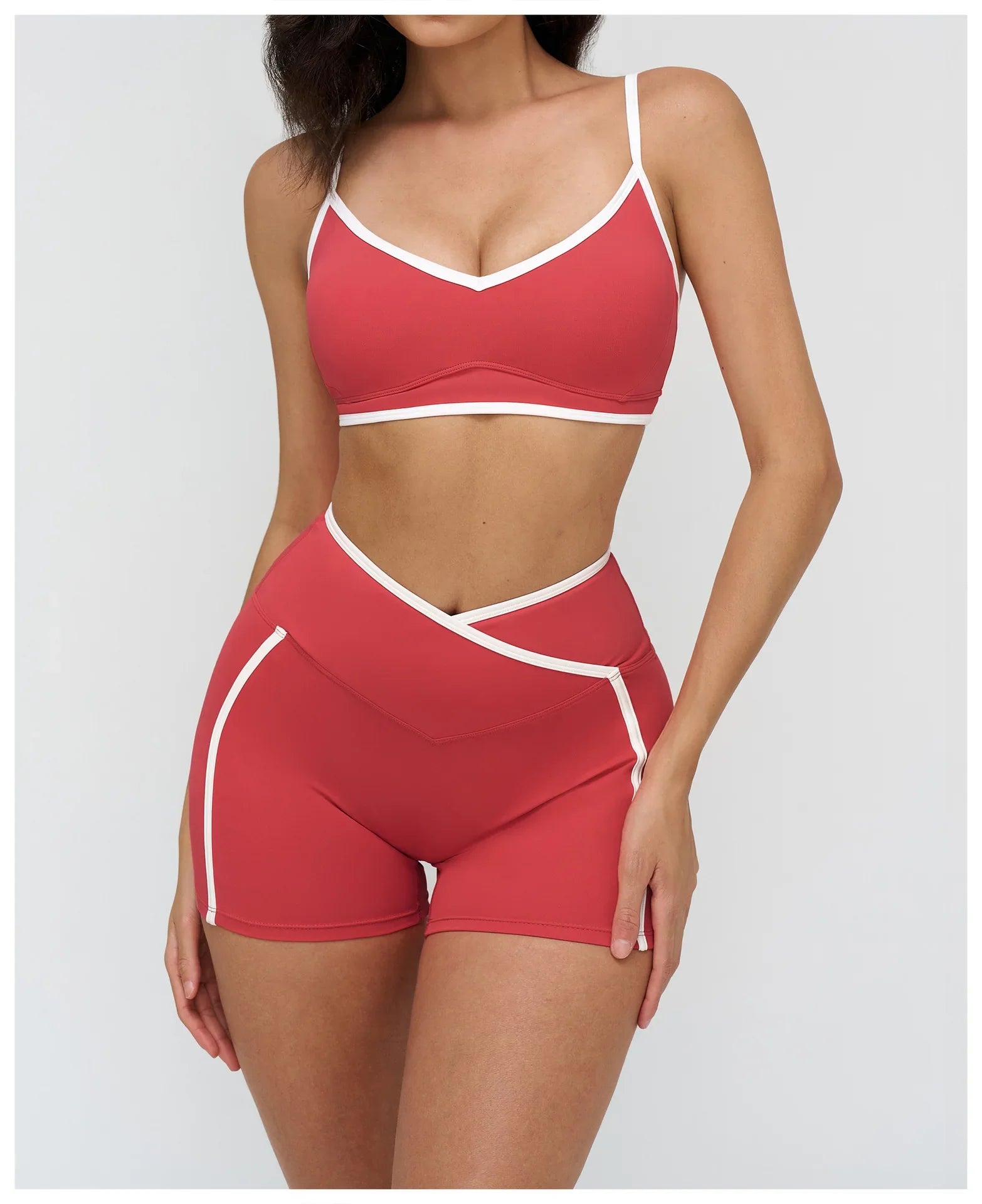 Women Bra Shockproof Gym Top Women Underwear Thin Strap Halter Sports Bras Scrunch Push-up Workout Yoga Tank Tops Women's Clothe
