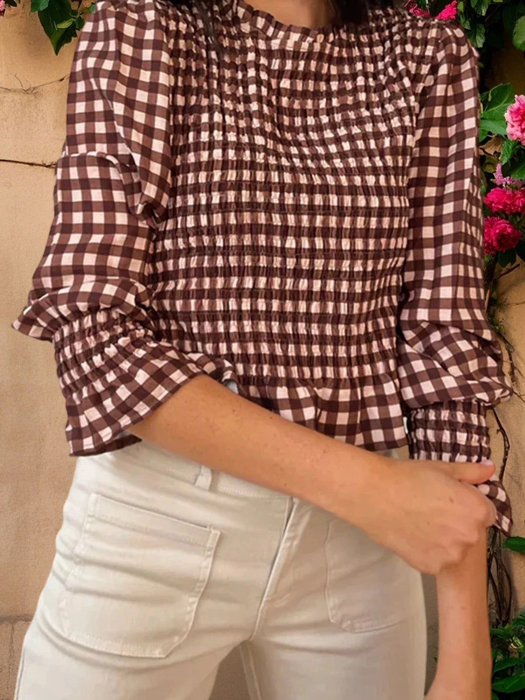 Women Fashionable Casual Round Neck Smocked Bubble 3/4 Sleeve Tops Summer Fall Plaid Print Ruffled T-shirts