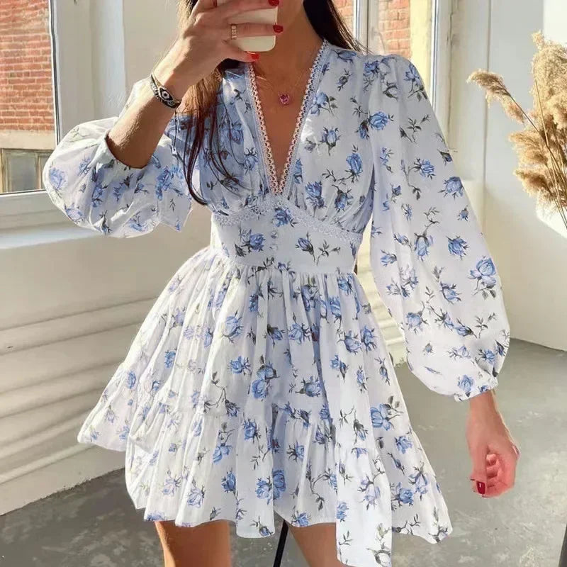 Spring Women's New Temperament Sweet Fashion Print Sexy V-neck Lace Lantern Sleeves High Waist Short A-line Dress