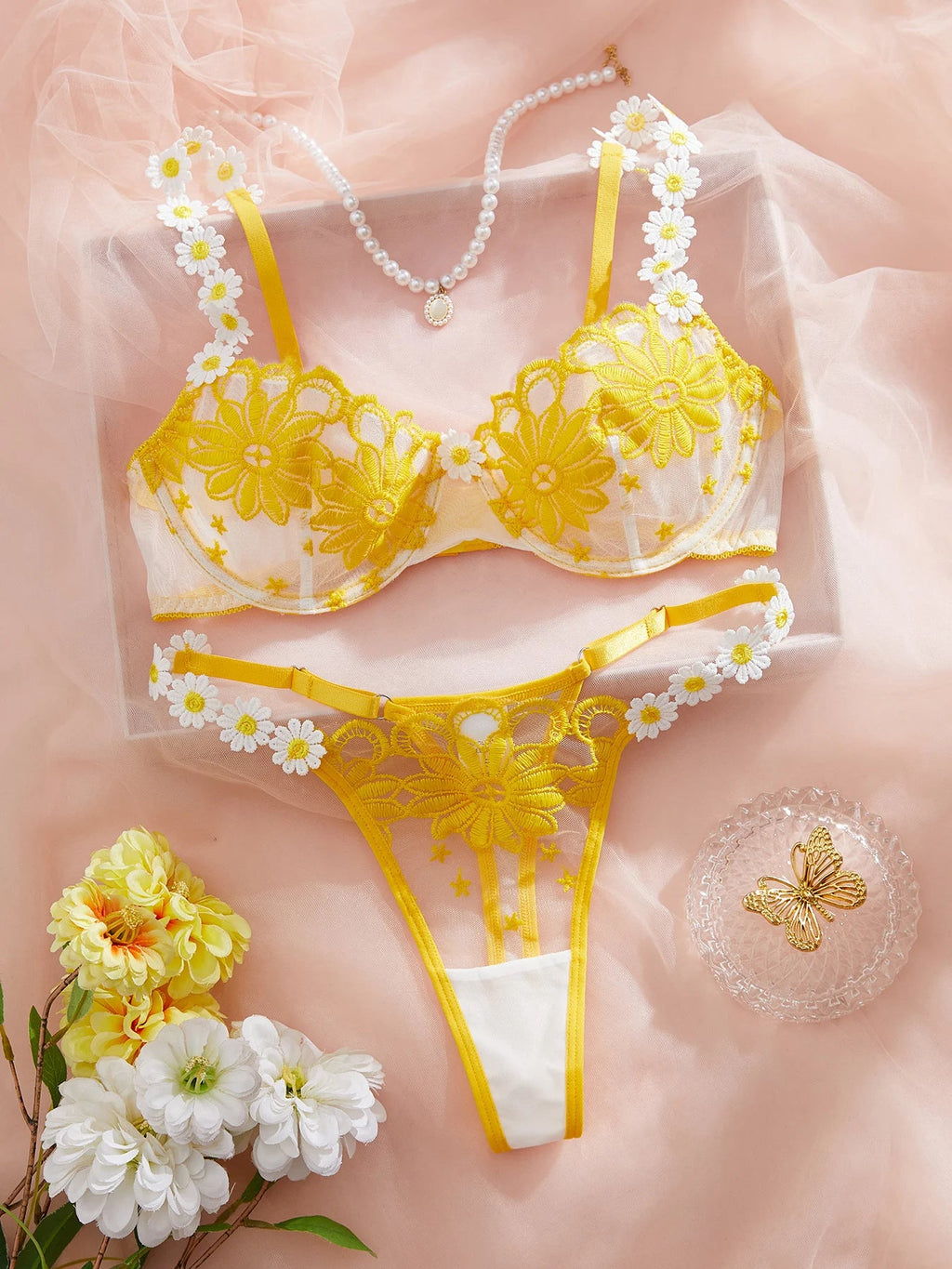 Ladies' youthful and beautiful yellow daisy summer semi transparent embroidered underwear, cute and sweet style, adjustable shou