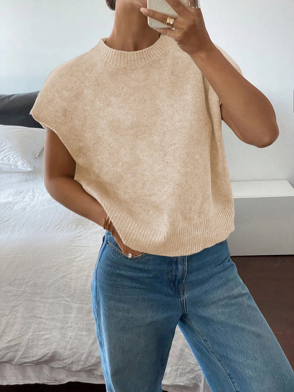Women's Elegant Short Sleeve Knit Sweater Casual O-Neck Straight Dropped Shoulders Comfort Sweater Vest Spring/Fall
