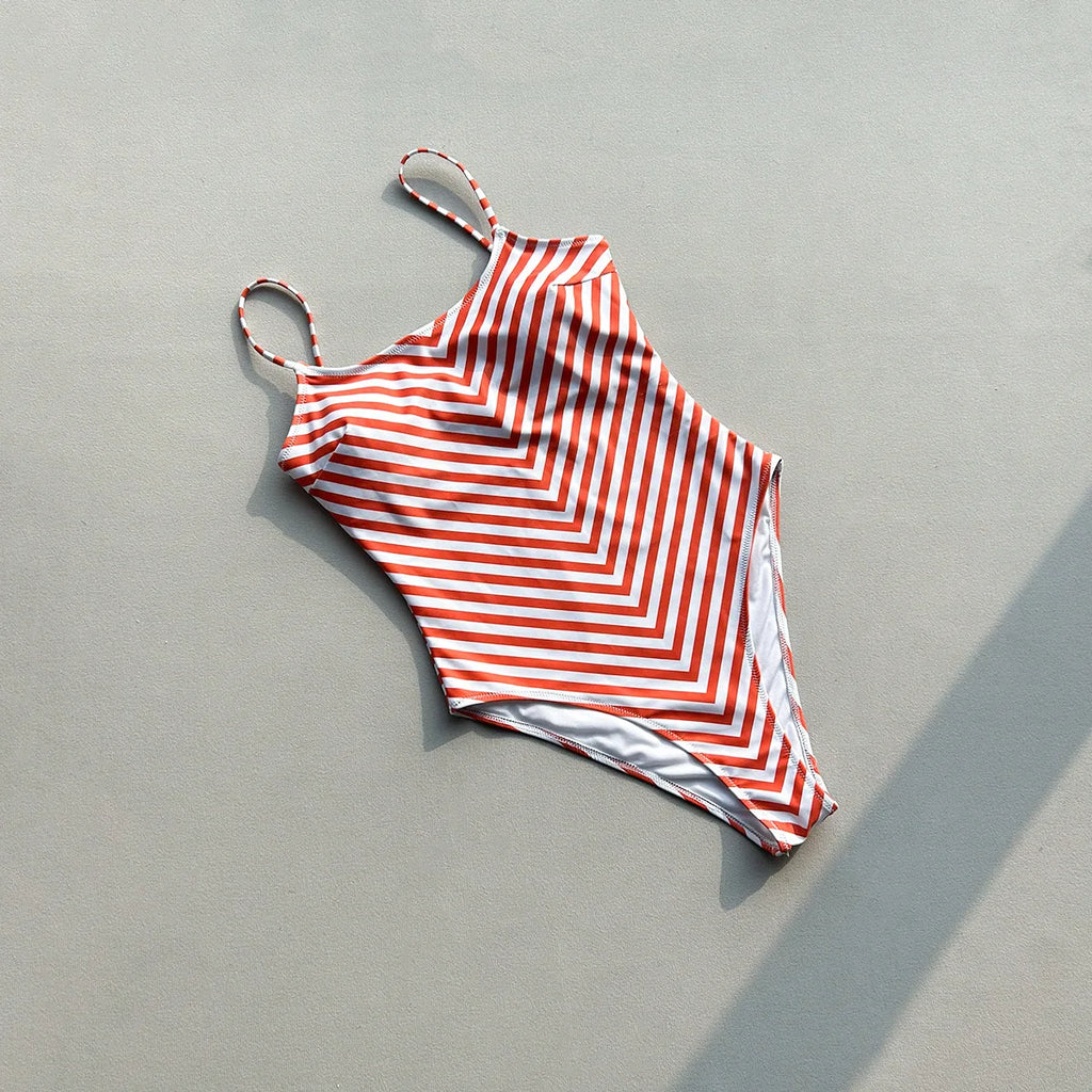 Vintage Red Striped One Piece Swimsuit 2026 Summer Push Up Padded Backless Bikini Beach Bathing Suit Pool Tummy Control Swimwear