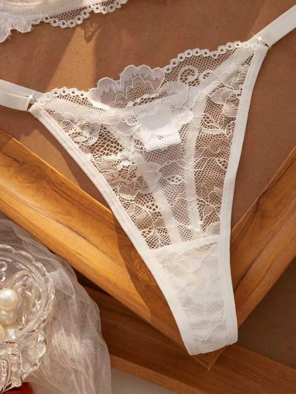 Sexy Lace Floral Underwear Set Women's Ultra-Thin Bra Set 2-Piece Bra And Panties Combo for Ladies