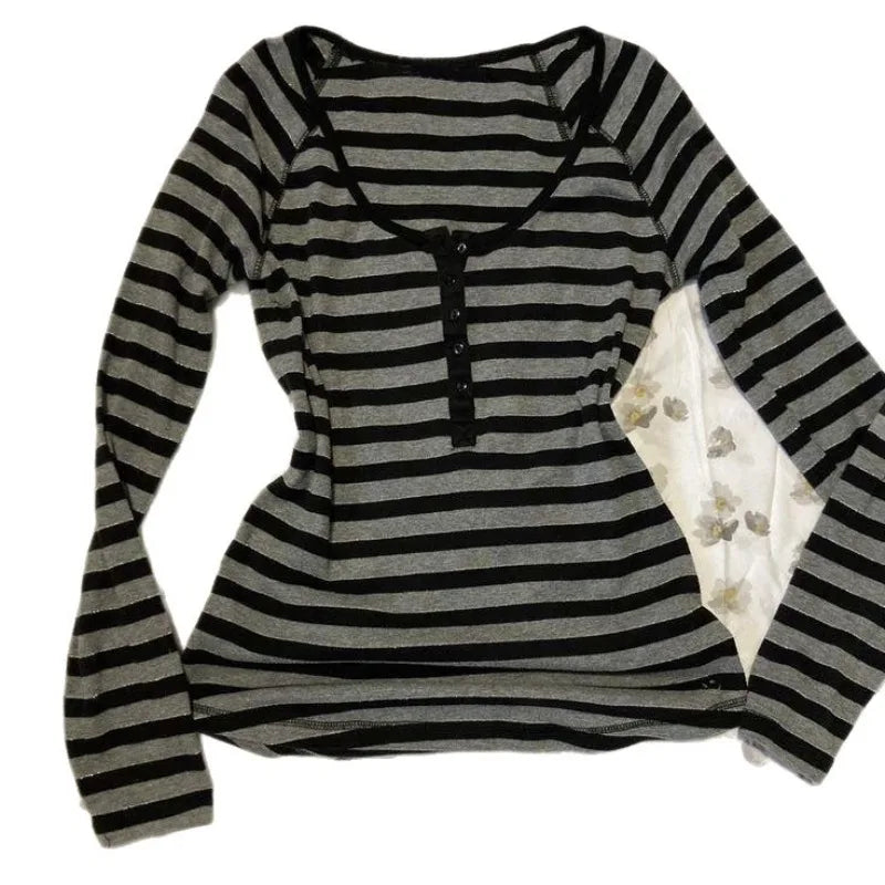 Y2K Striped T-shirt Vintage Punk V Neck Half Open Buckle Long Sleeve Top Gothic Subculture Punk Casual Slim Fit Versatile Tops