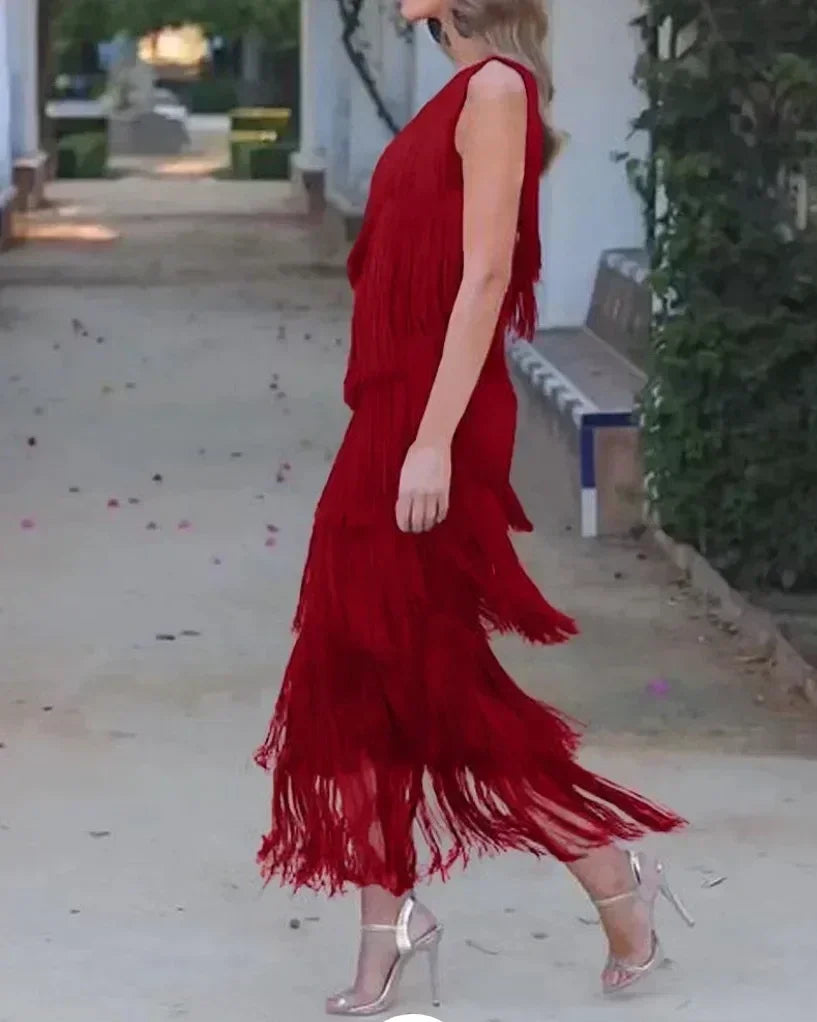 Spring and Summer New Fashion Fringed Slanted Shoulder Asymmetrical Dress for Women