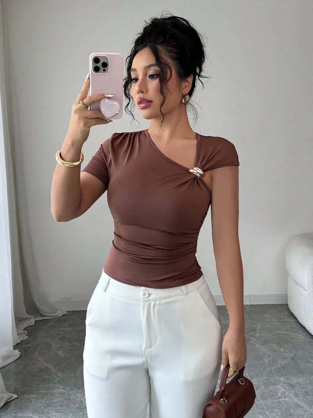 Women's Spring/Summer Trendy Sleeveless Asymmetrical Neckline Metal Decoration One-Piece Minimalist Slim Fit Casual Vest