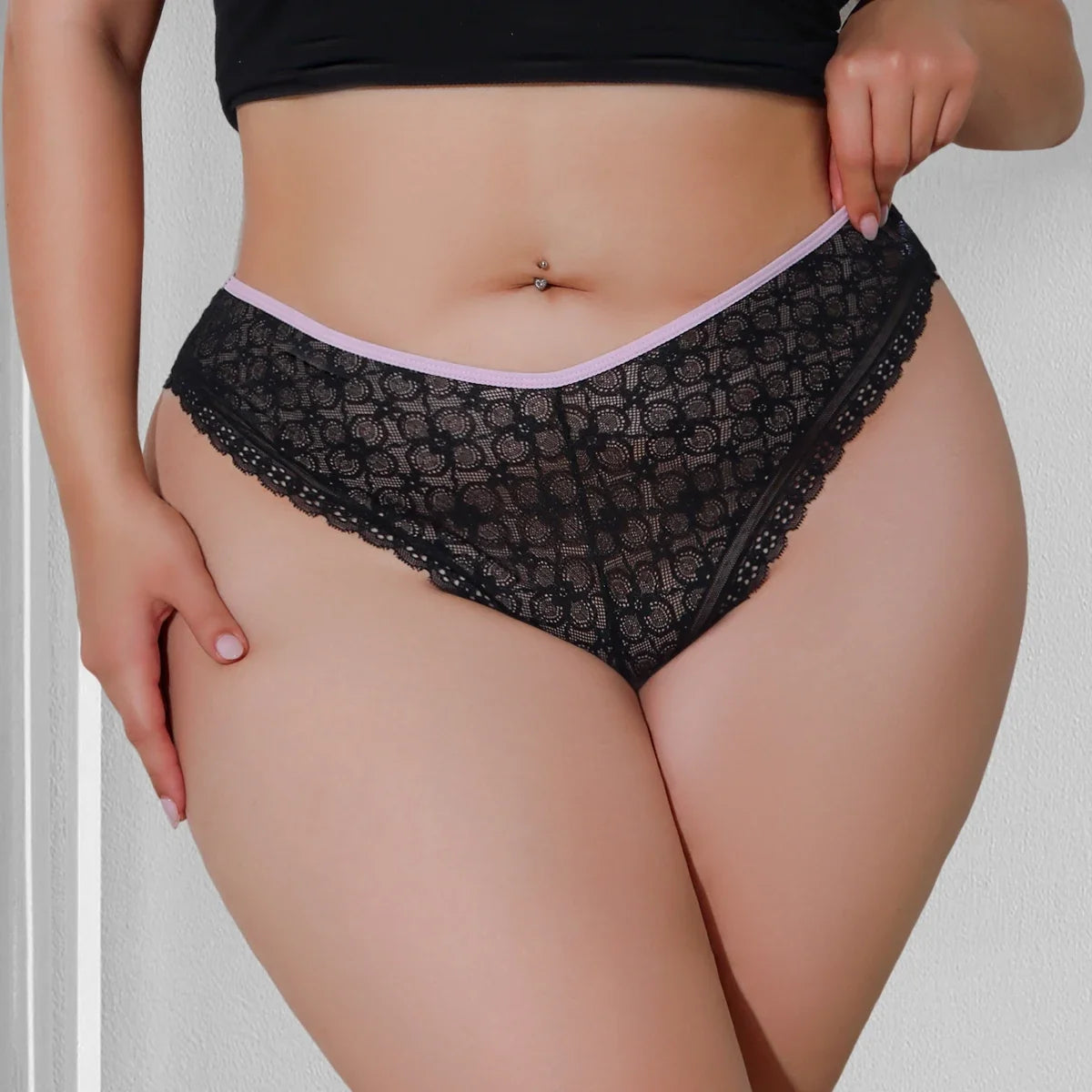 1pcs Mid Waist Plus Size 1XL-4XL Floral Sexy Lady Briefs Underwear Women Panty Breathable Comfortable Black Female Underpants