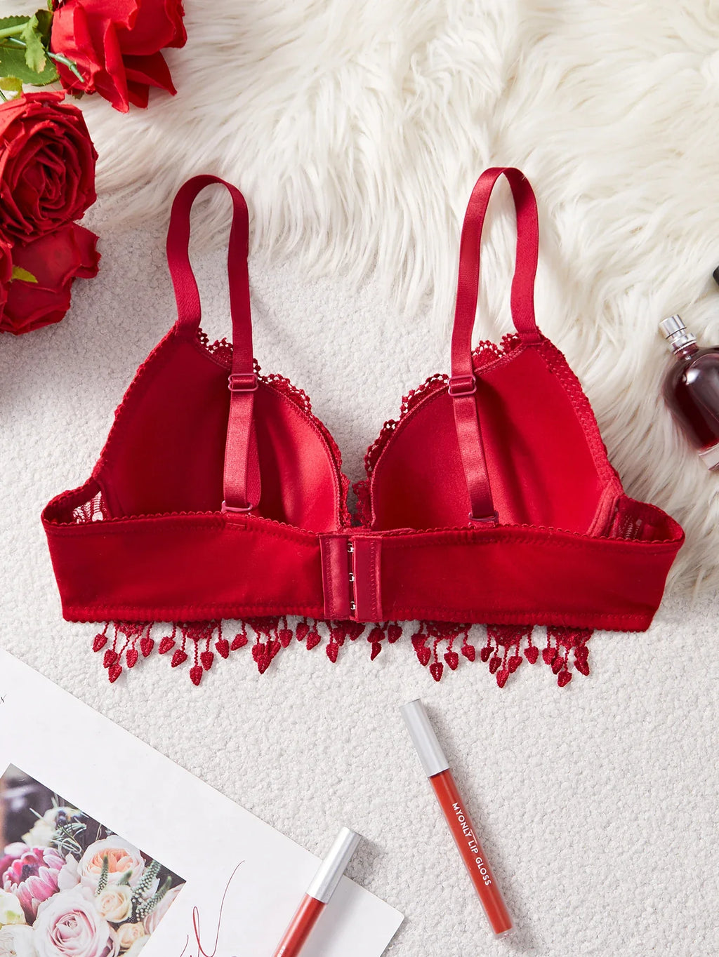 Daily Knitted Bra for Women Sexy Heart Lace Patchwork with Lace Trim Sexy Bras Comfortable Non-Padded Solid Women's Push up Bra