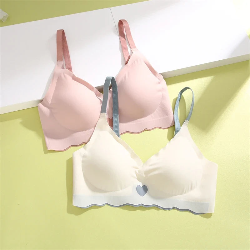 Seamless Invisible Cute Bra For Women Sexy Lingerie Deep Vneck Push Up Bra Wire Free Brassiere Bra Removable Pads Bralette Bra