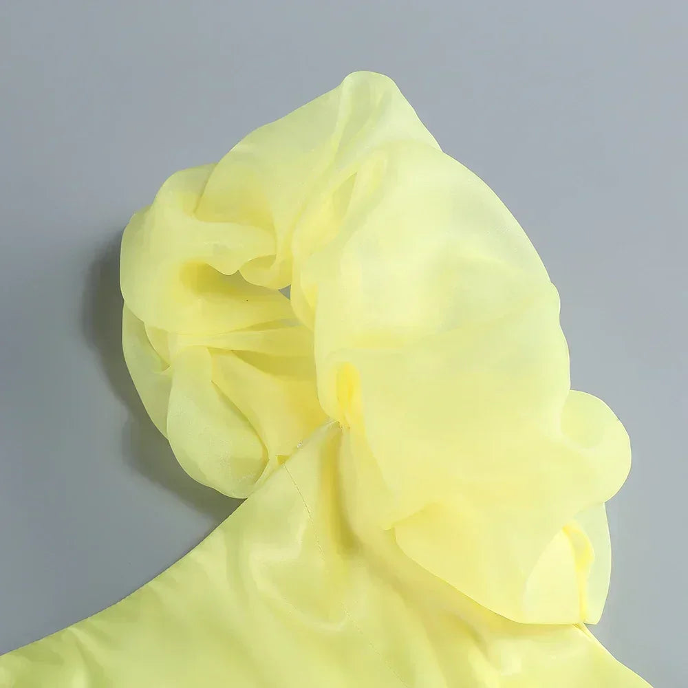 New fashion and sexy solid color wrapped chest dress, women's temperament decorative pleated ruffled edge party dress