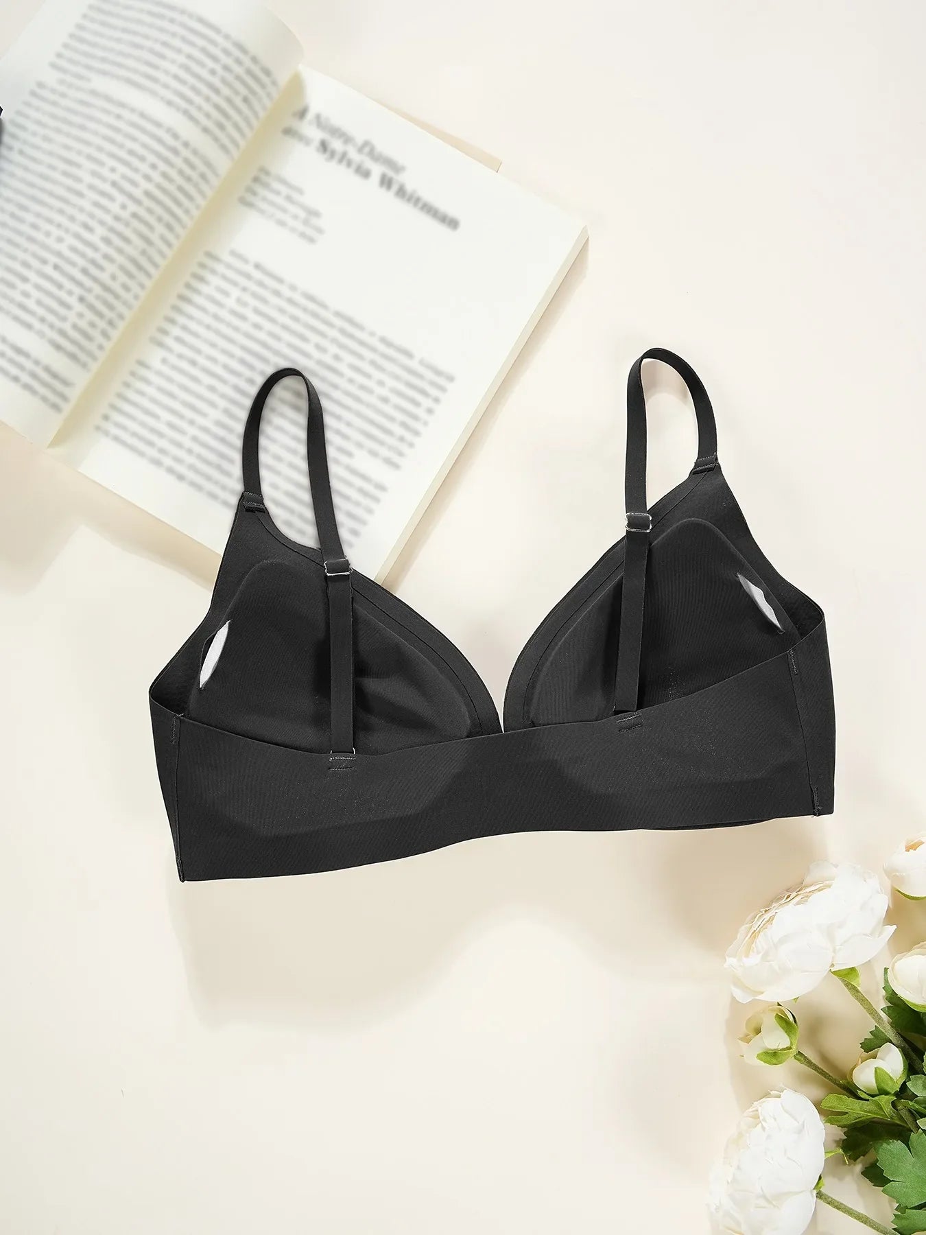 7 Pack Of Color Women's Front Closure Bras Seamless Push-Up Wireless Bras with Removable Padding Basic Everyday T-Shirt lingerie