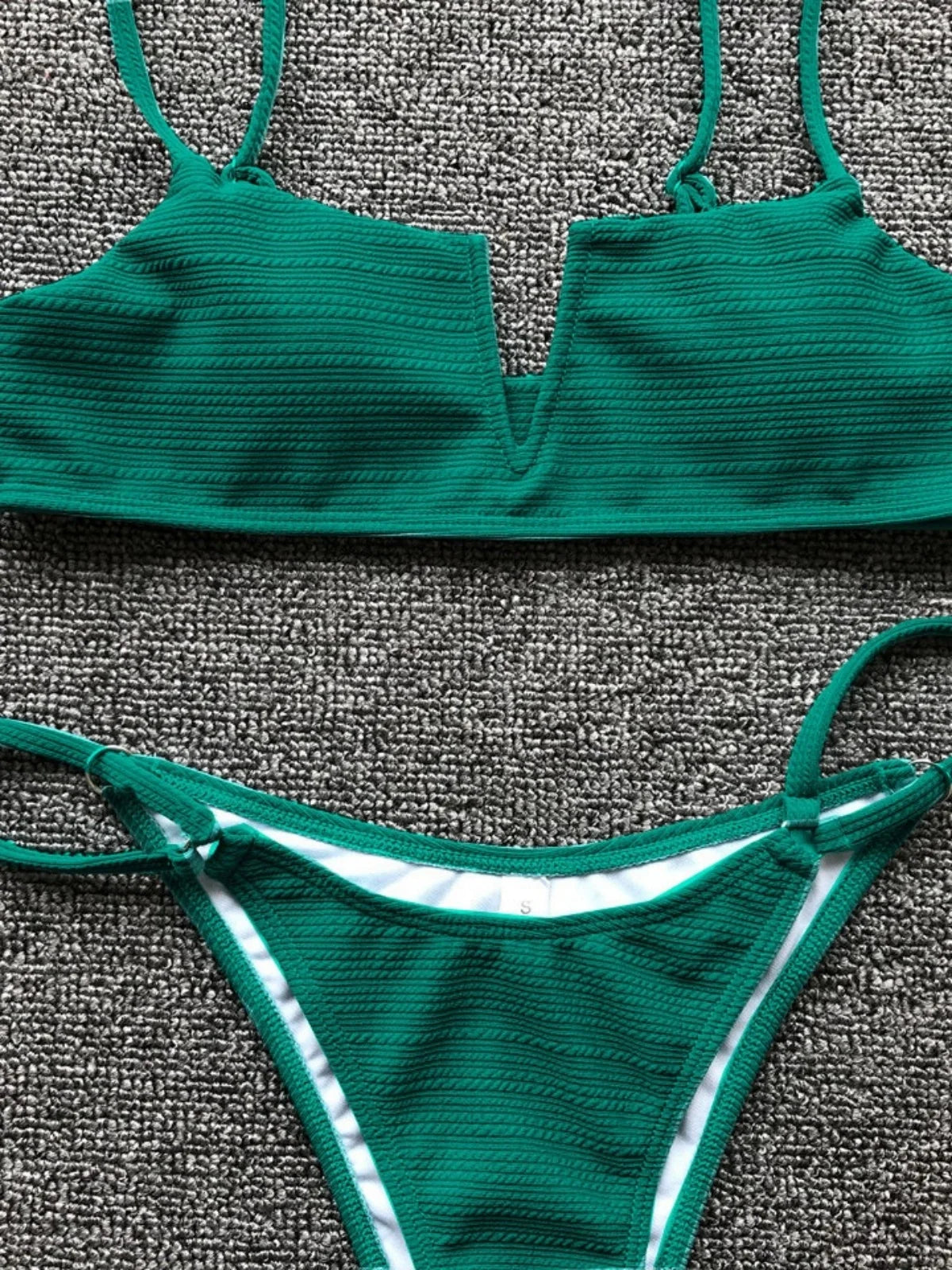 Sexy Micro Bikini Swimwear Women 2025 Solid Green Swimsuit V Neck Push Up Bandage Thong Swimming Suit Bathing Suit Mini Bikinis