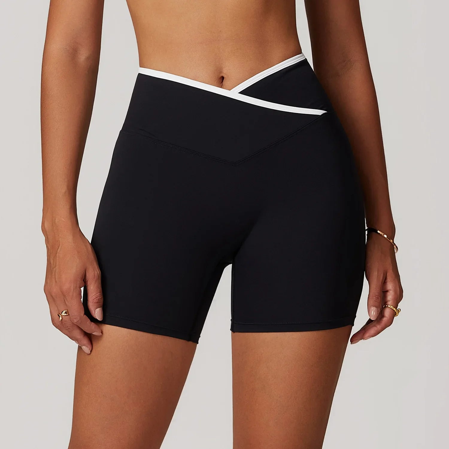 Yoga Shorts Women Fitness Shorts V-shaped Waist Running Cycling Shorts Breathable Sports Leggings High Waist Workout Gym Shorts