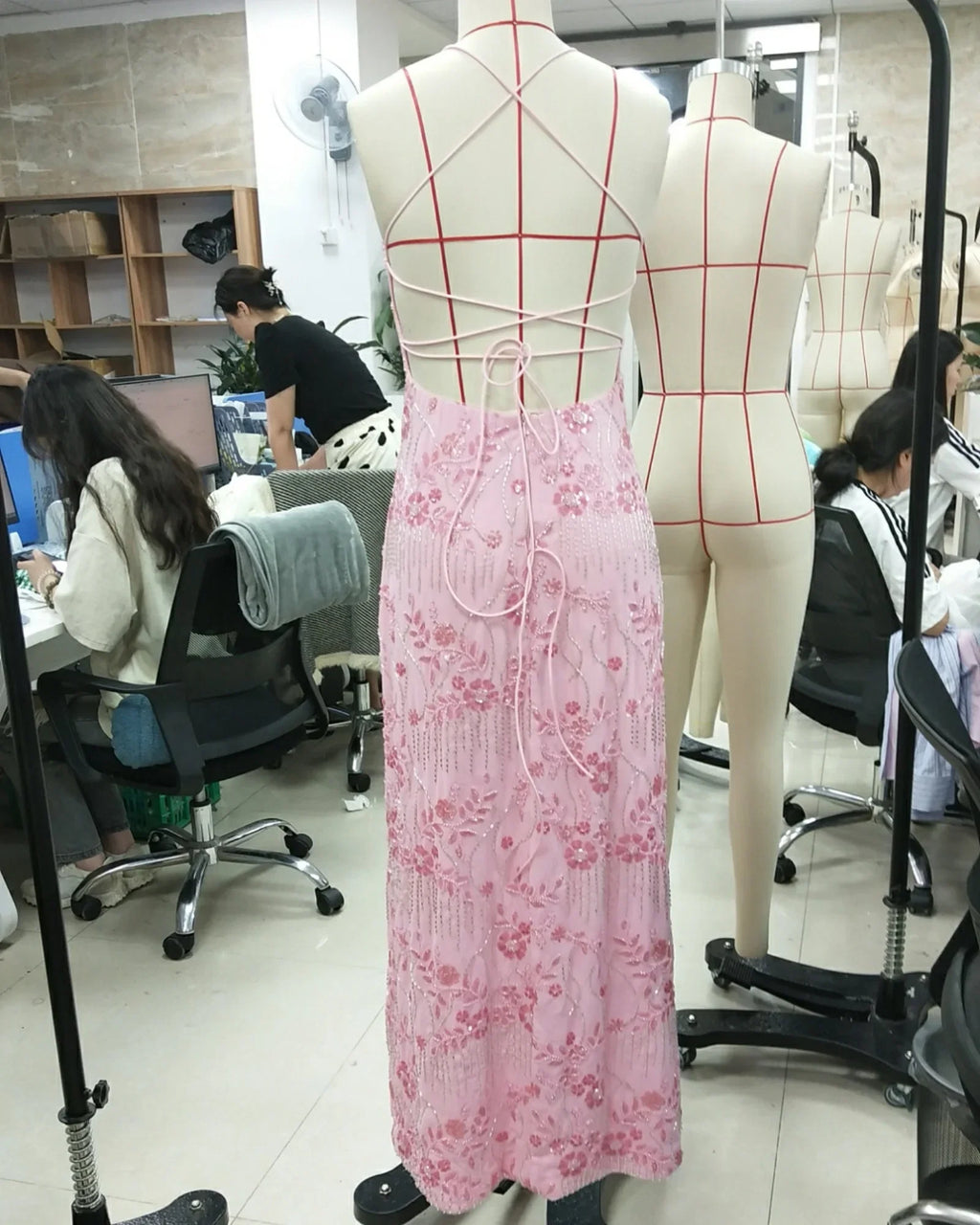 Elegant Sequin Beaded Women Maxi Dresses Flower Embroidery Sleeveless Party Cami Dress Summer Criss Cross Spaghetti Strap Dress