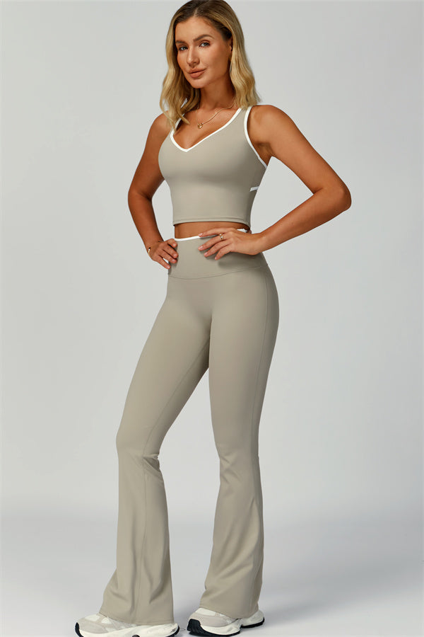 The Quest Flared Leggings