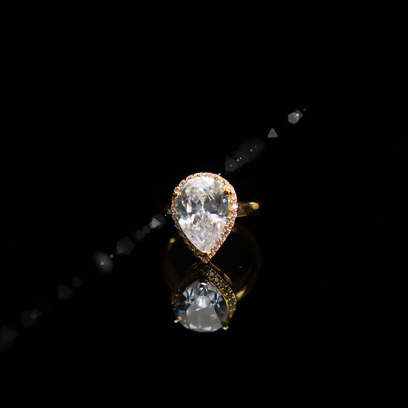 Drop-shaped Zircon Non-fading Ornament Three-piece Set