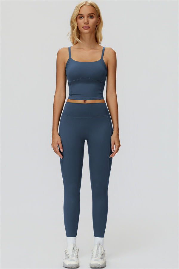 The Fyra Leggings