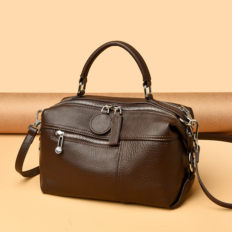 Womens Shoulder Bag Made From Premium Full-grain Cowhide For A Luxurious