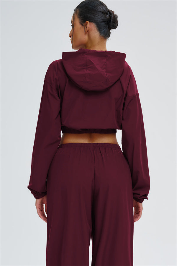 The Svelte UV protection Crop Hoodie Sweatpants 2-Piece Set