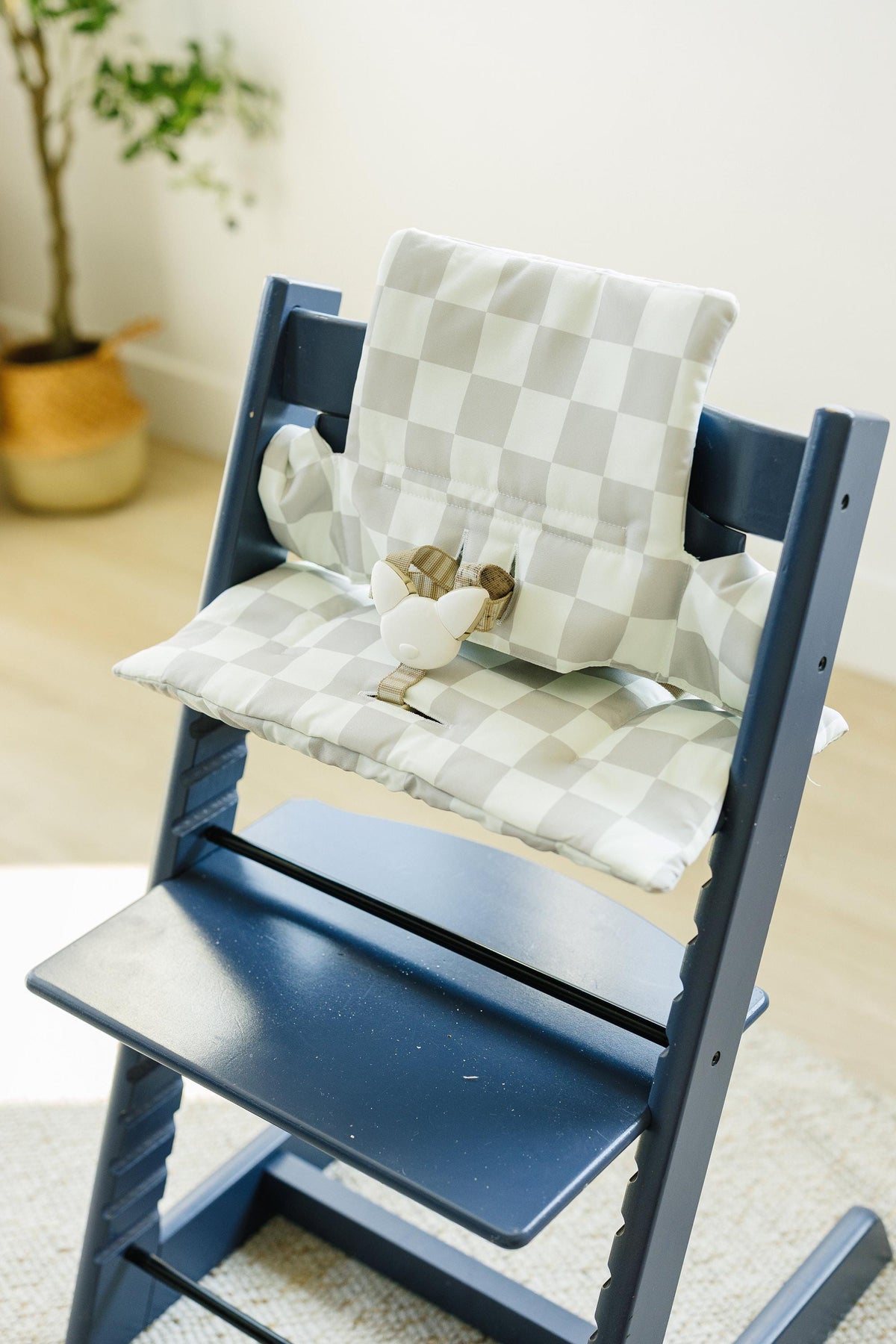 Wipeable Highchair Cushion for Stokke Tripp Trapp: Neutral Checkered Cover