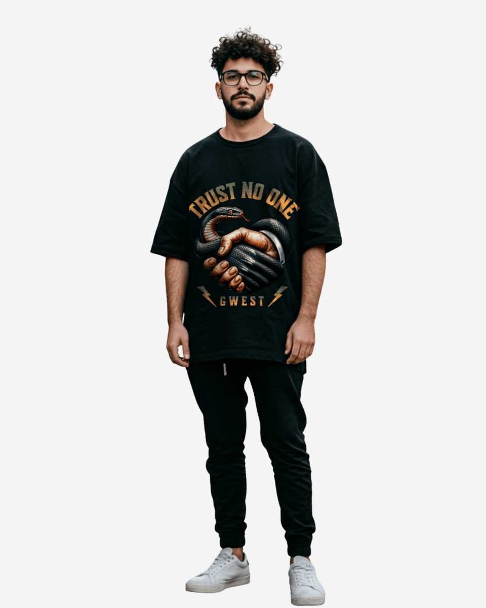 G West Trust No One Oversized T-Shirt Mens